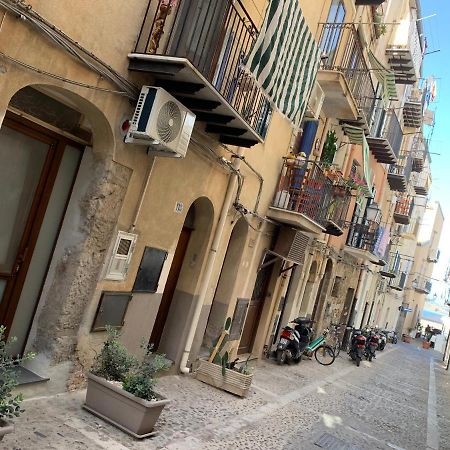 Vitrani'S House Apartments Cefalù Eksteriør bilde